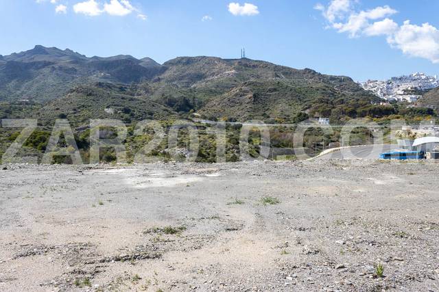 Terreno residencial en Venta en Calle Alicante en El Palmeral