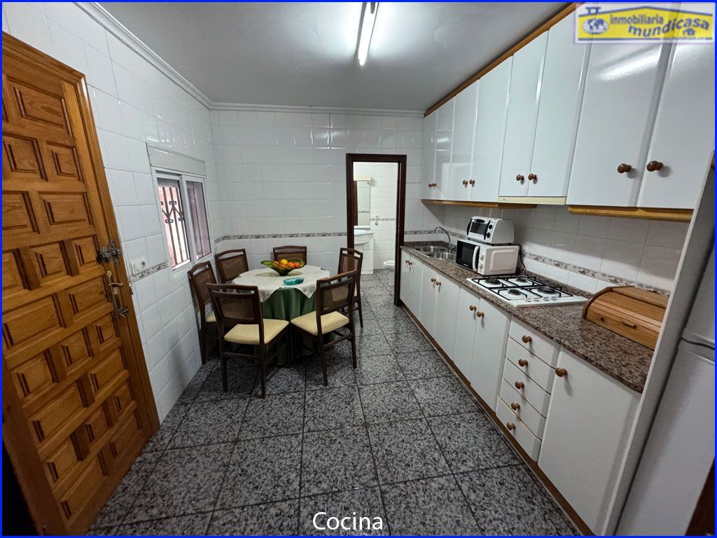 Cuina de Casa adosada en venda en Santomera amb Aire condicionat, Traster i Moblat