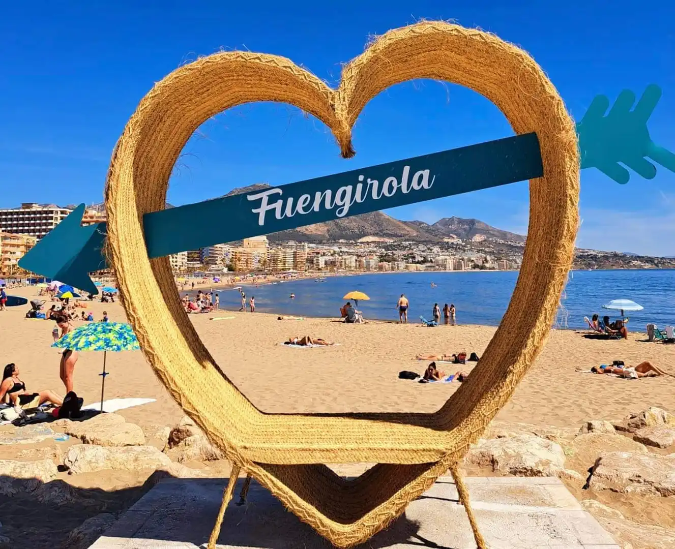 Exterior view of Attic for sale in Fuengirola  with Air Conditioner, Heating and Terrace