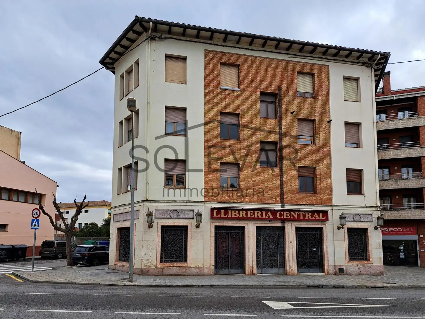 Vista exterior de Pis en venda en Tremp amb Calefacció i Traster
