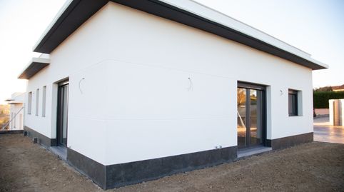 Foto 3 de Casa adosada en venta en Calle 2, 7, Villamantilla, Madrid