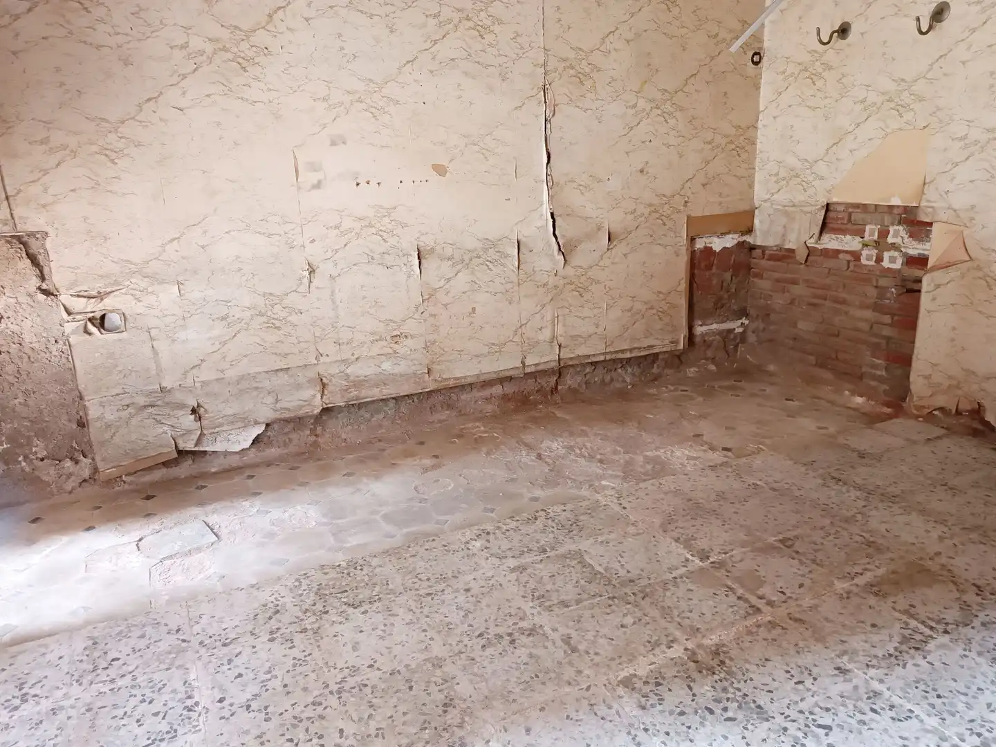 Country homes for sale in La Selva del Camp  with Terrace
