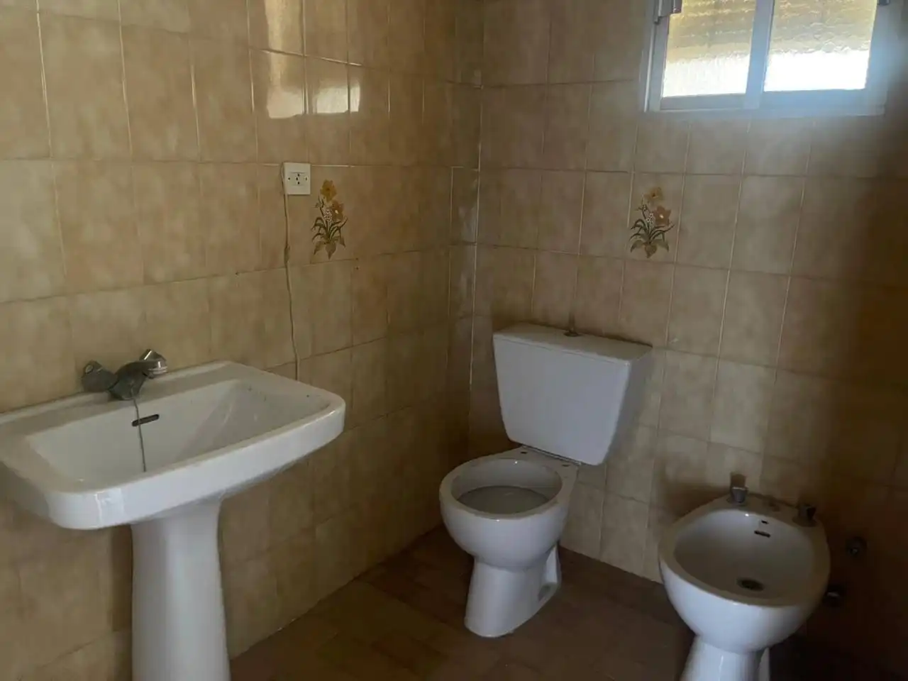 Baño de Piso en venta en Tobarra con Balcón