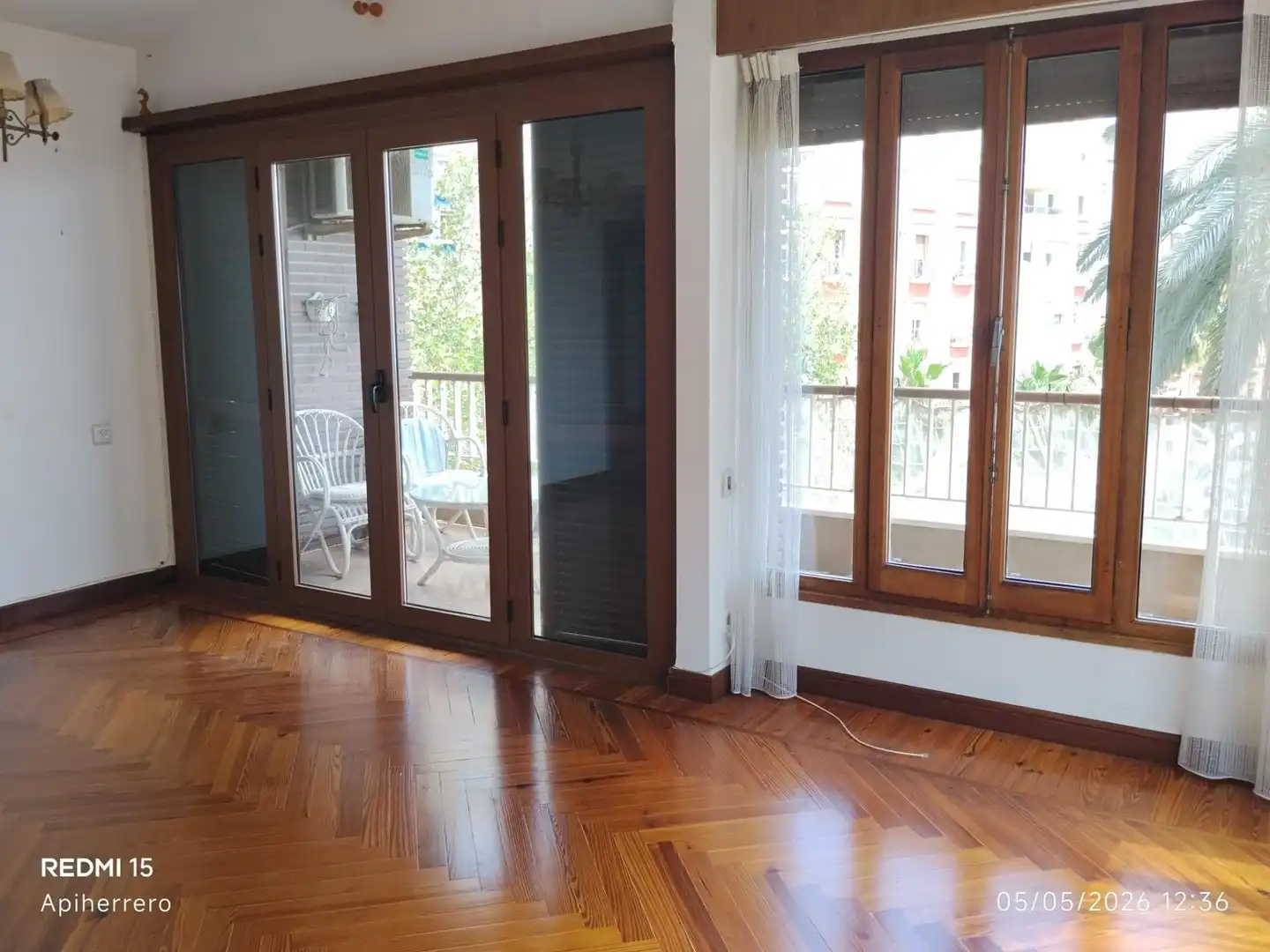 Sala de estar de Piso de alquiler en Alicante / Alacant con Aire acondicionado, Jardín privado y Terraza