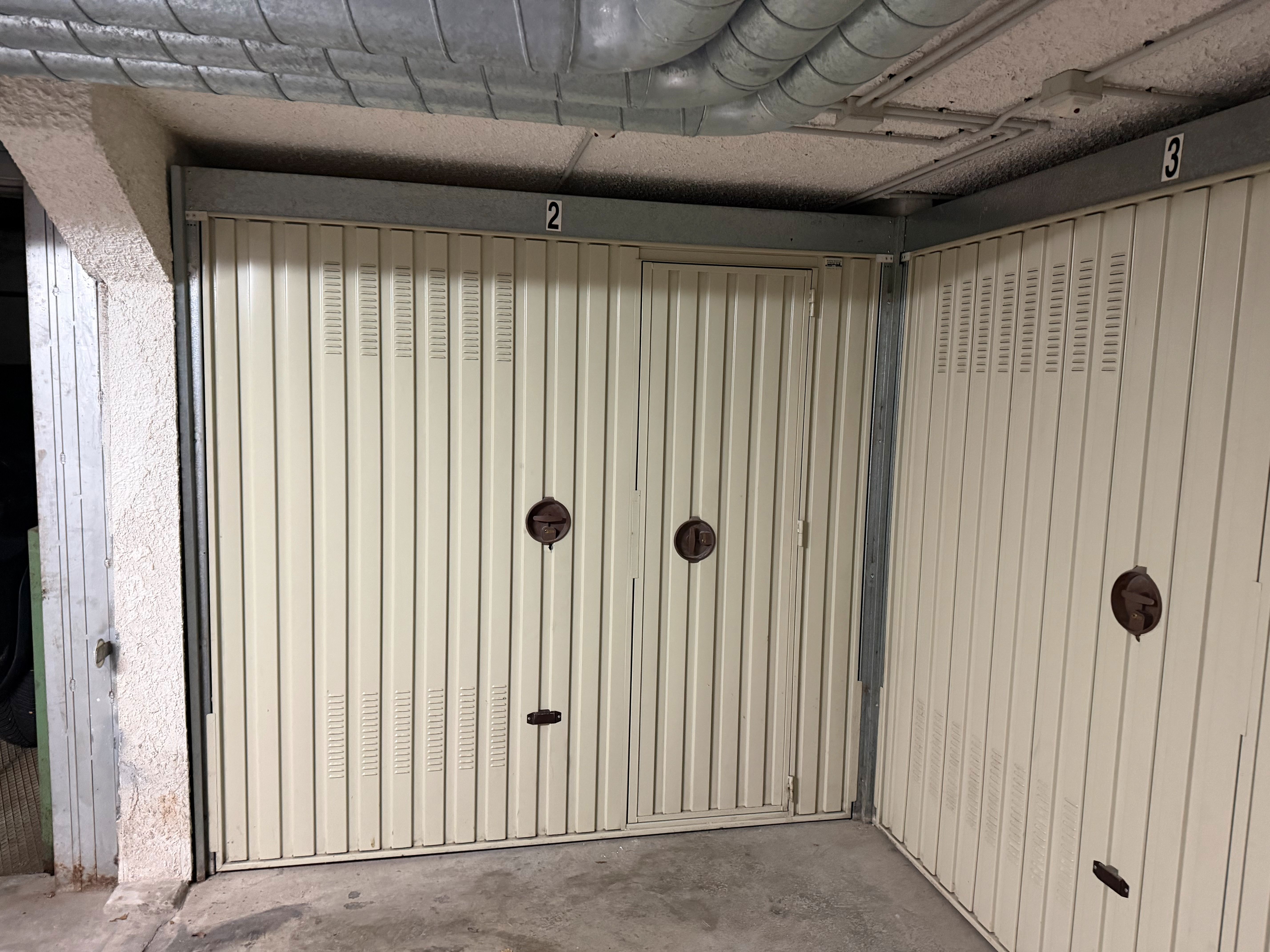 Parking of Box room for sale in Segura