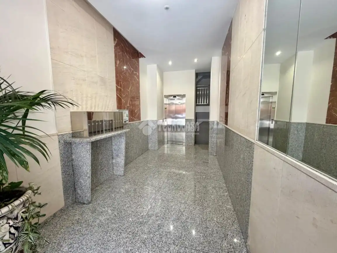 Piso de alquiler en León Capital  con Aire acondicionado y Calefacción