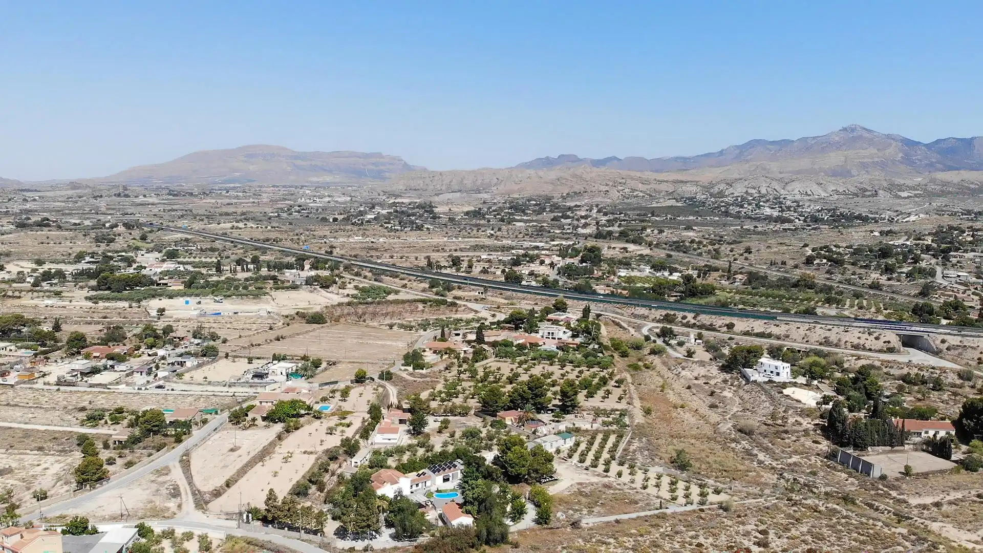 Casa o xalet en venda en Alicante / Alacant amb Aire condicionat, Calefacció i Jardí privat