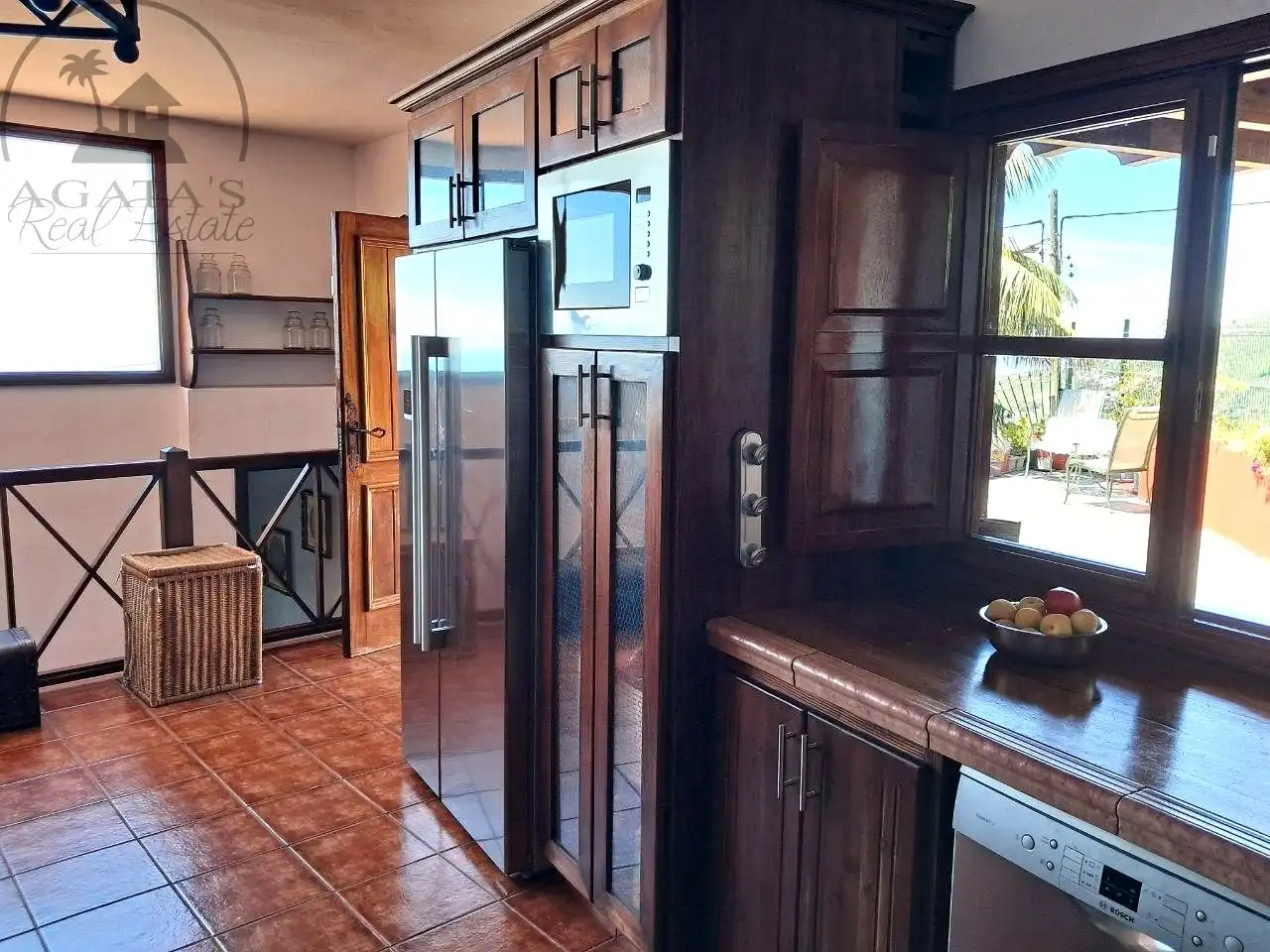 Country homes for sale in Centro