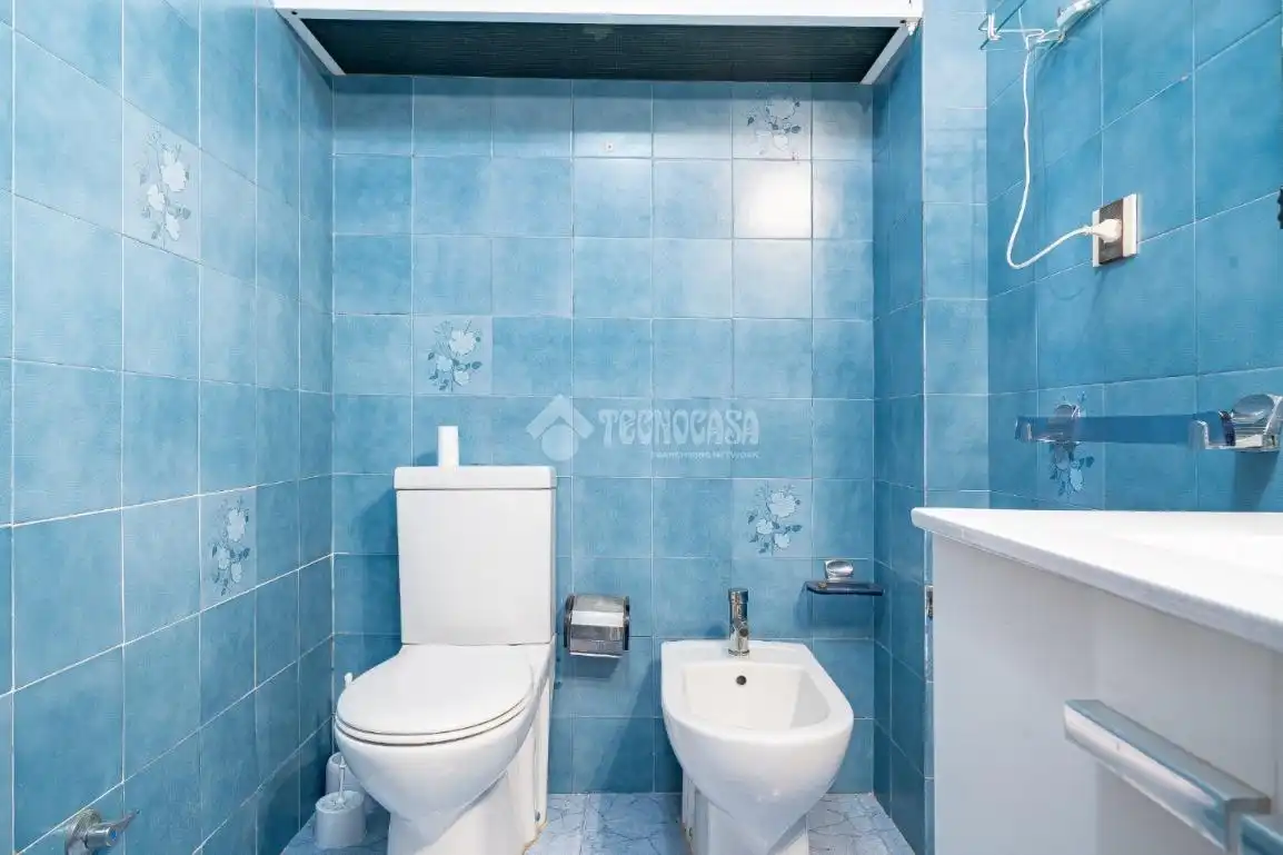 Bathroom of Flat for sale in Molvízar