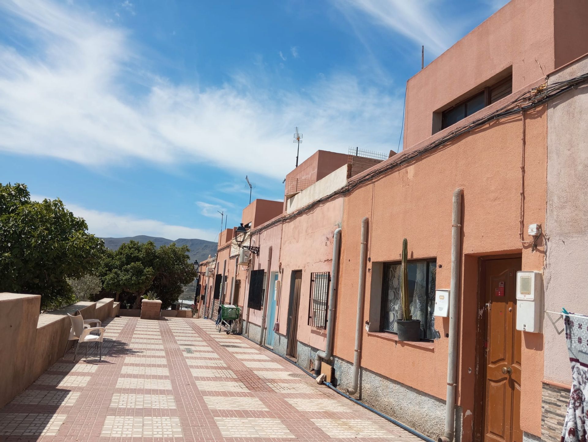 Vista exterior de Casa adosada en venda en Rioja