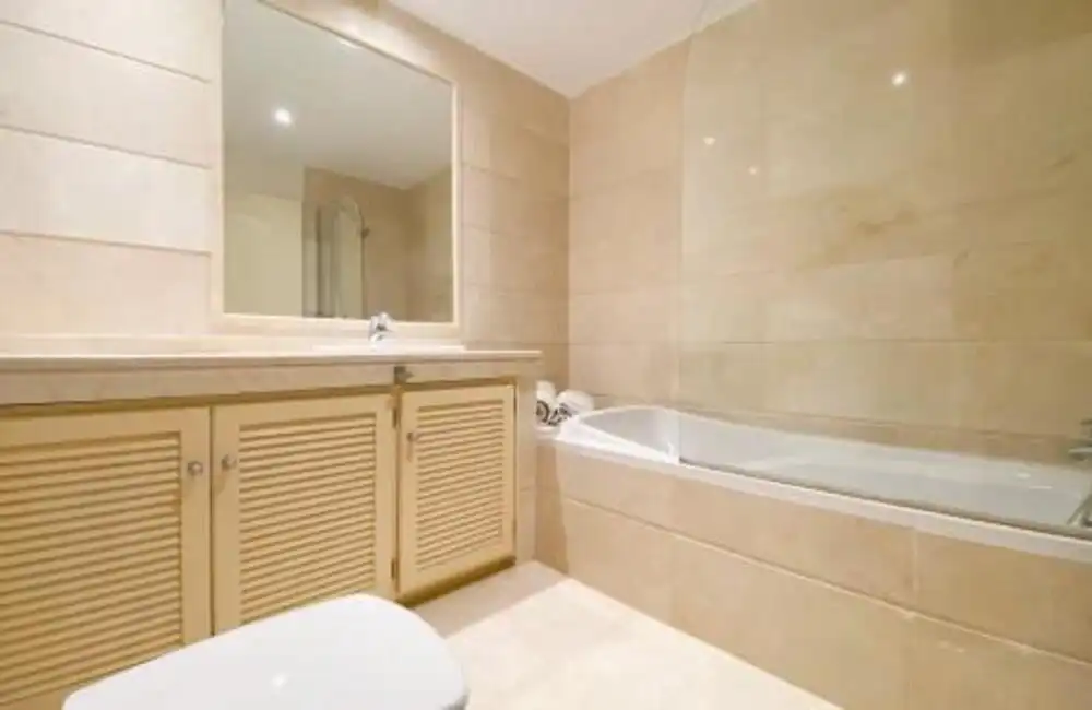 Apartament amb piscina en venda a Nueva Andalucía, imagen 19
