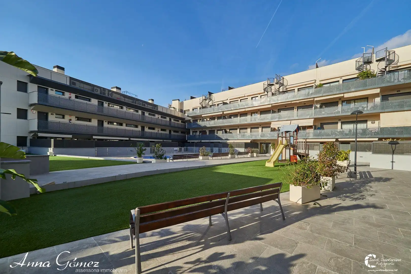 Vista exterior de Planta baja en venta en El Vendrell con Calefacción, Parquet y Terraza
