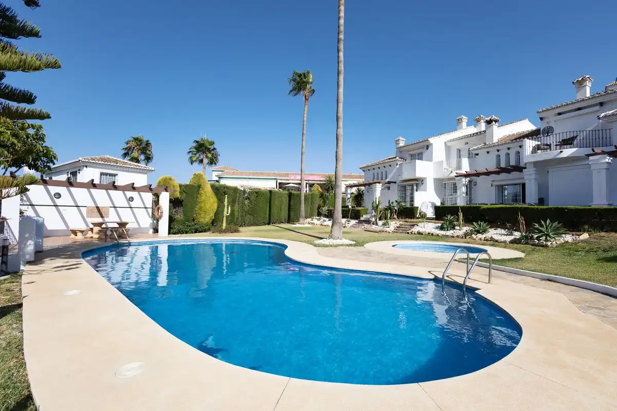 Terraced house with pool for sale in Riviera del Sol, imagen 34