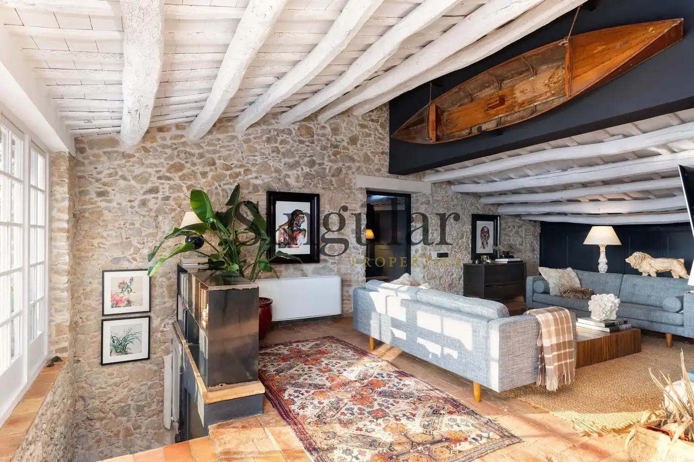 Sala d'estar de Finca rústica en venda en Corçà amb Aire condicionat, Calefacció i Jardí privat