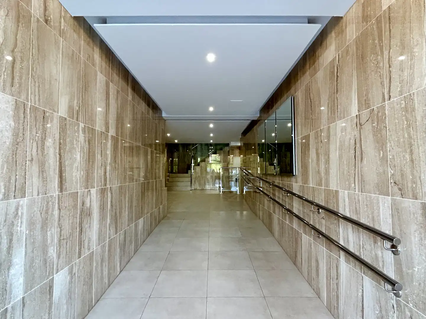 Piso en venta en Granada con Aire acondicionado, Parquet y Amueblado