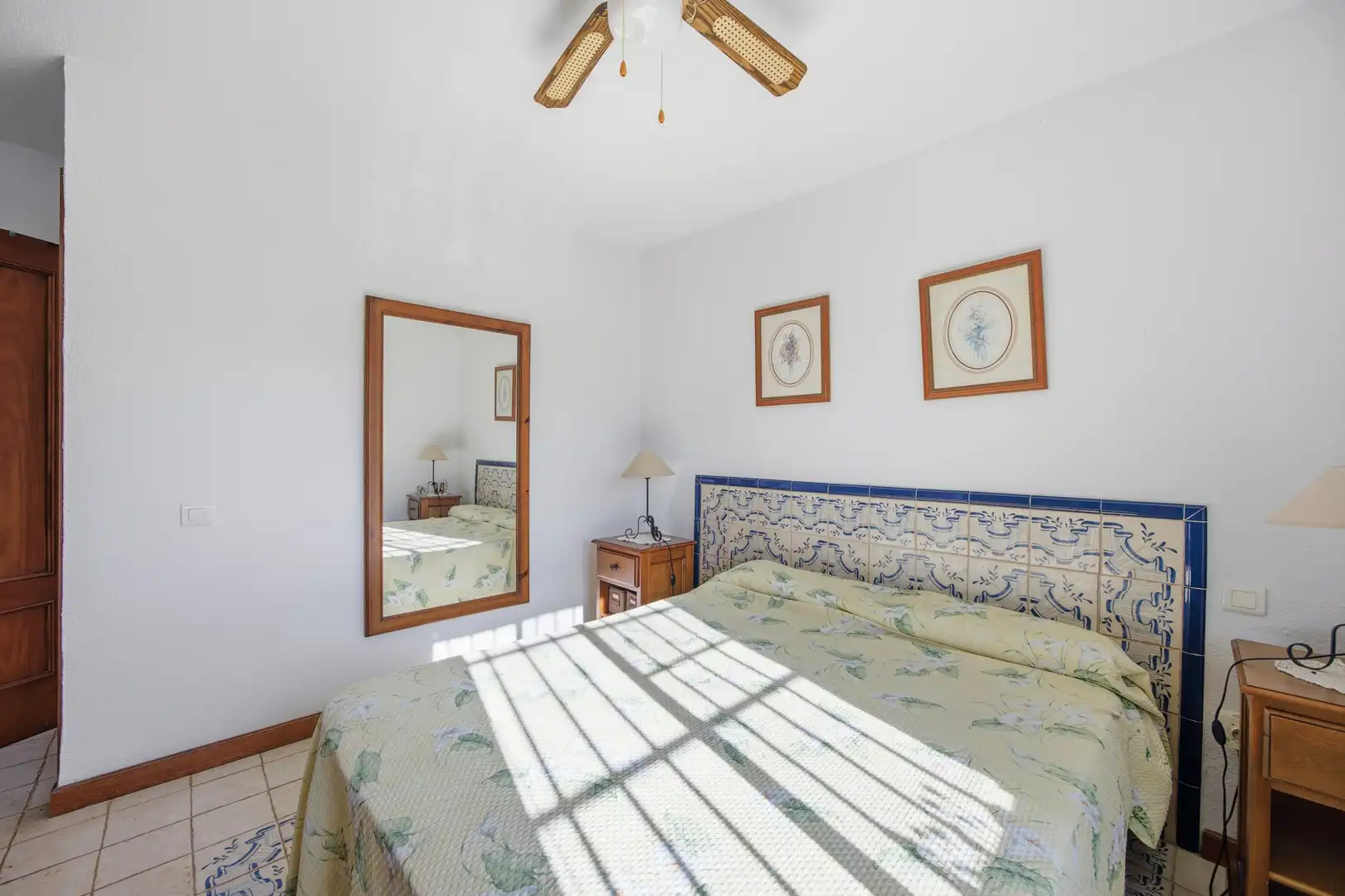 Habitación de Casa o chalet en venta en Casares con Jardín privado, Terraza y Piscina