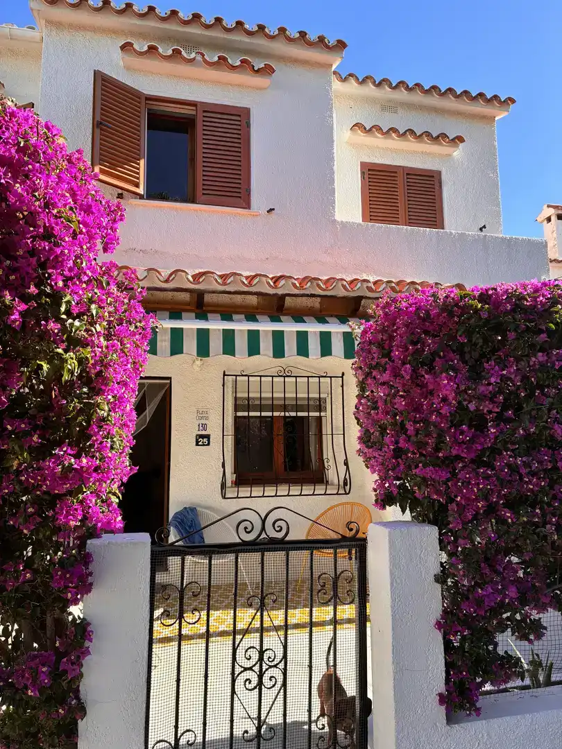 Exterior view of Flat for rent in Els Poblets  with Air Conditioner, Private garden and Storage room