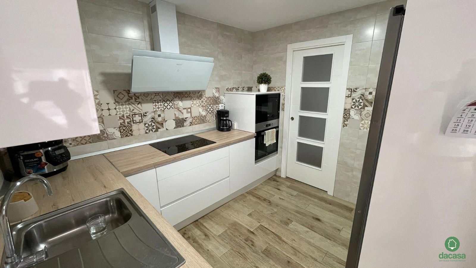 Cocina de Piso en venta en  Huelva Capital con Terraza y Balcón