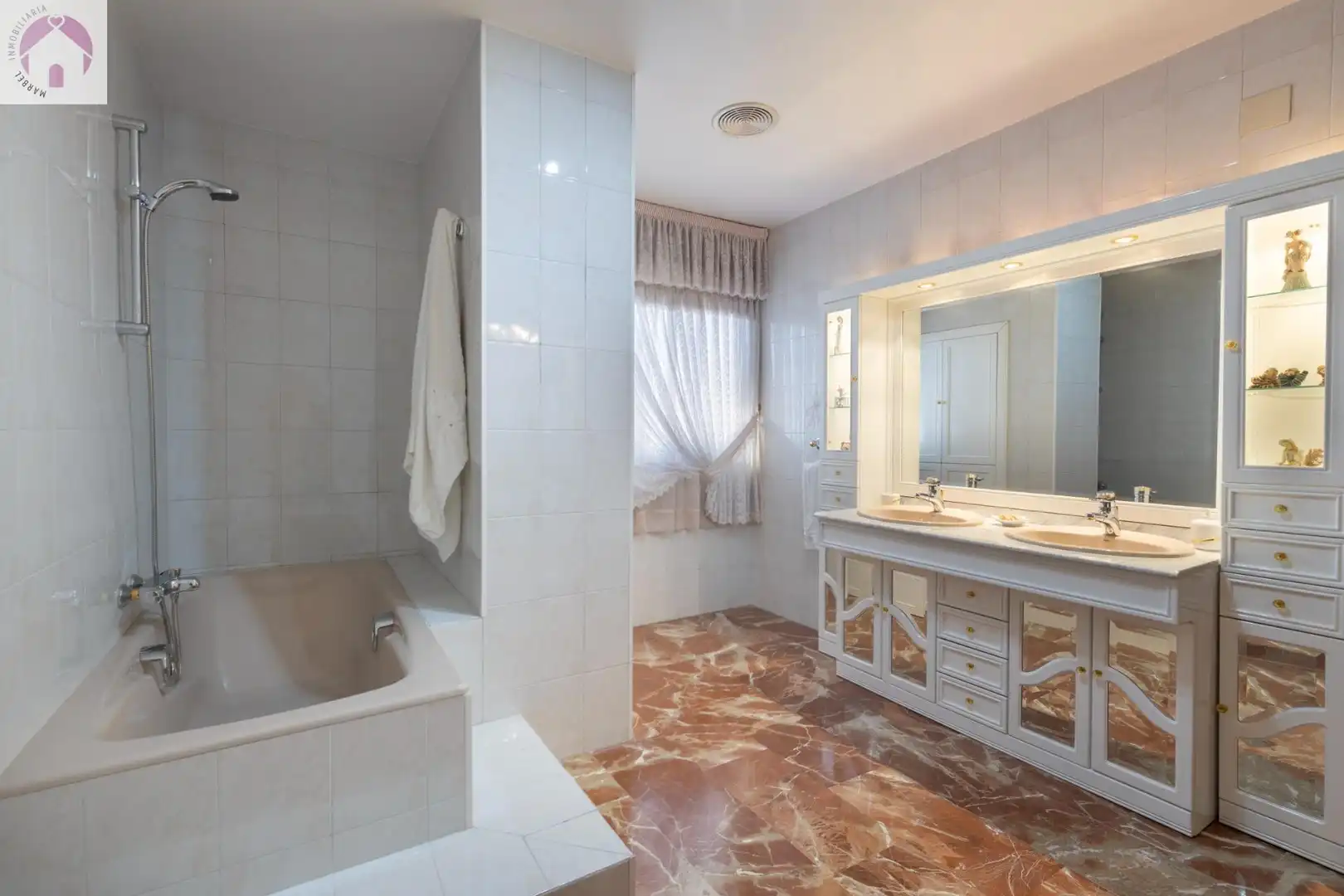 Casa aparellada amb terrassa en venda a FCO JOSE GARCIA JIMENEZ, imagen 31