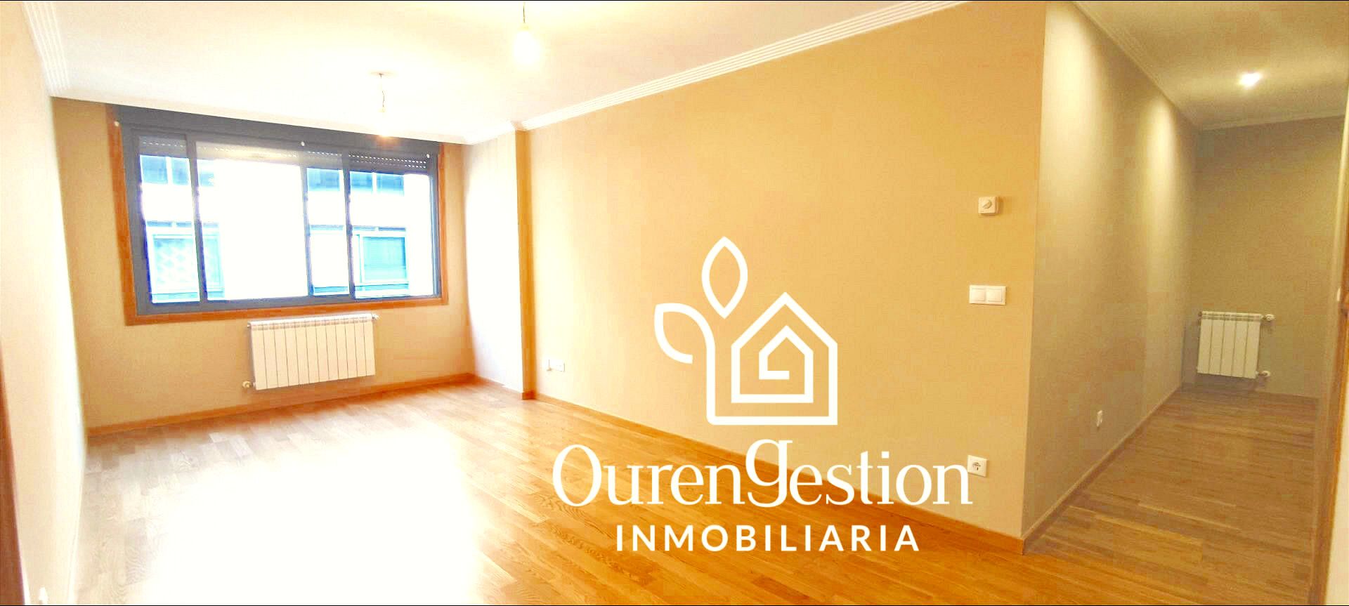 Exterior view of Flat to rent in Ourense Capital   with Heating, Storage room and Balcony