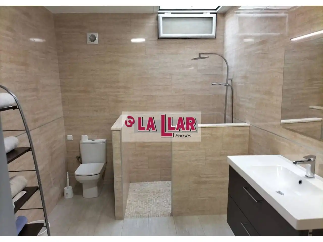 Baño de Casa o chalet en venta en Lliçà d'Amunt con Aire acondicionado, Calefacción y Terraza