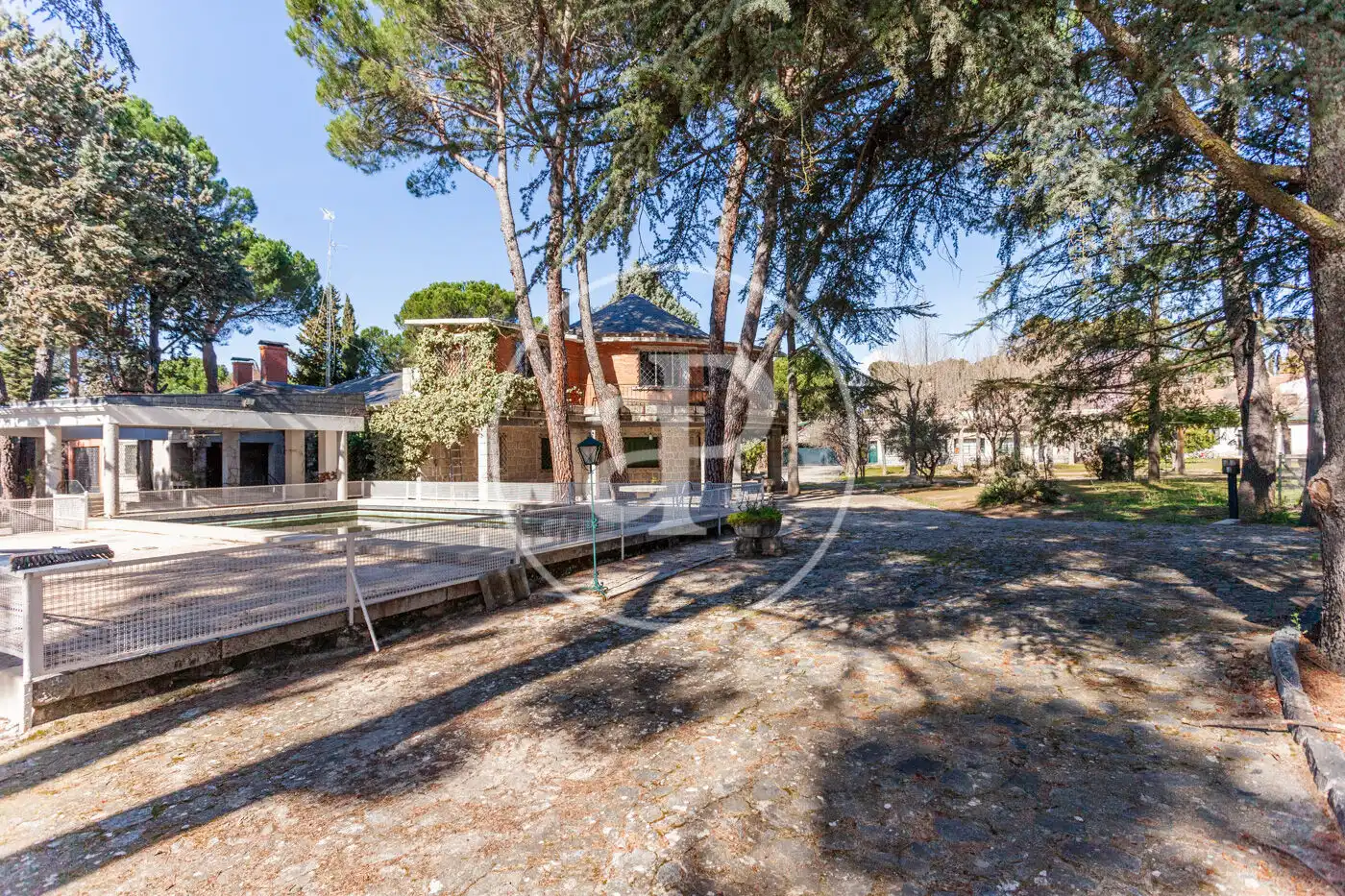 Garten von Residential zum Verkauf in Torrelodones