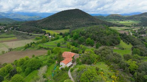Finca rústica amb masia a Santa Pau (Garrotxa), imatge 3