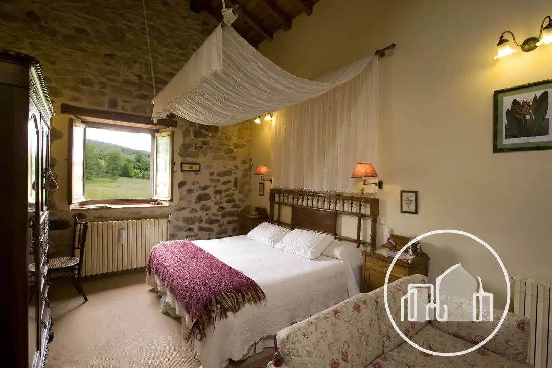Habitación de Casa o chalet en venta en Merindad de Sotoscueva con Calefacción, Terraza y Balcón