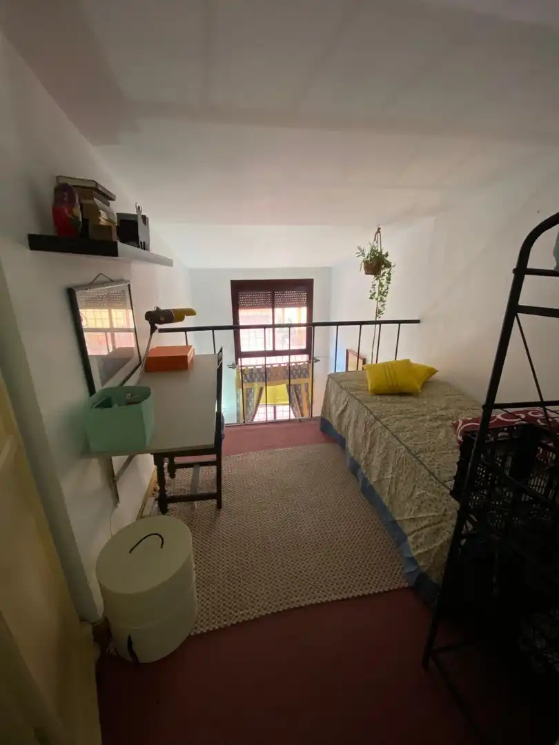 Schlafzimmer von Wohnung zum Verkauf in Sevilla mit Klimaanlage