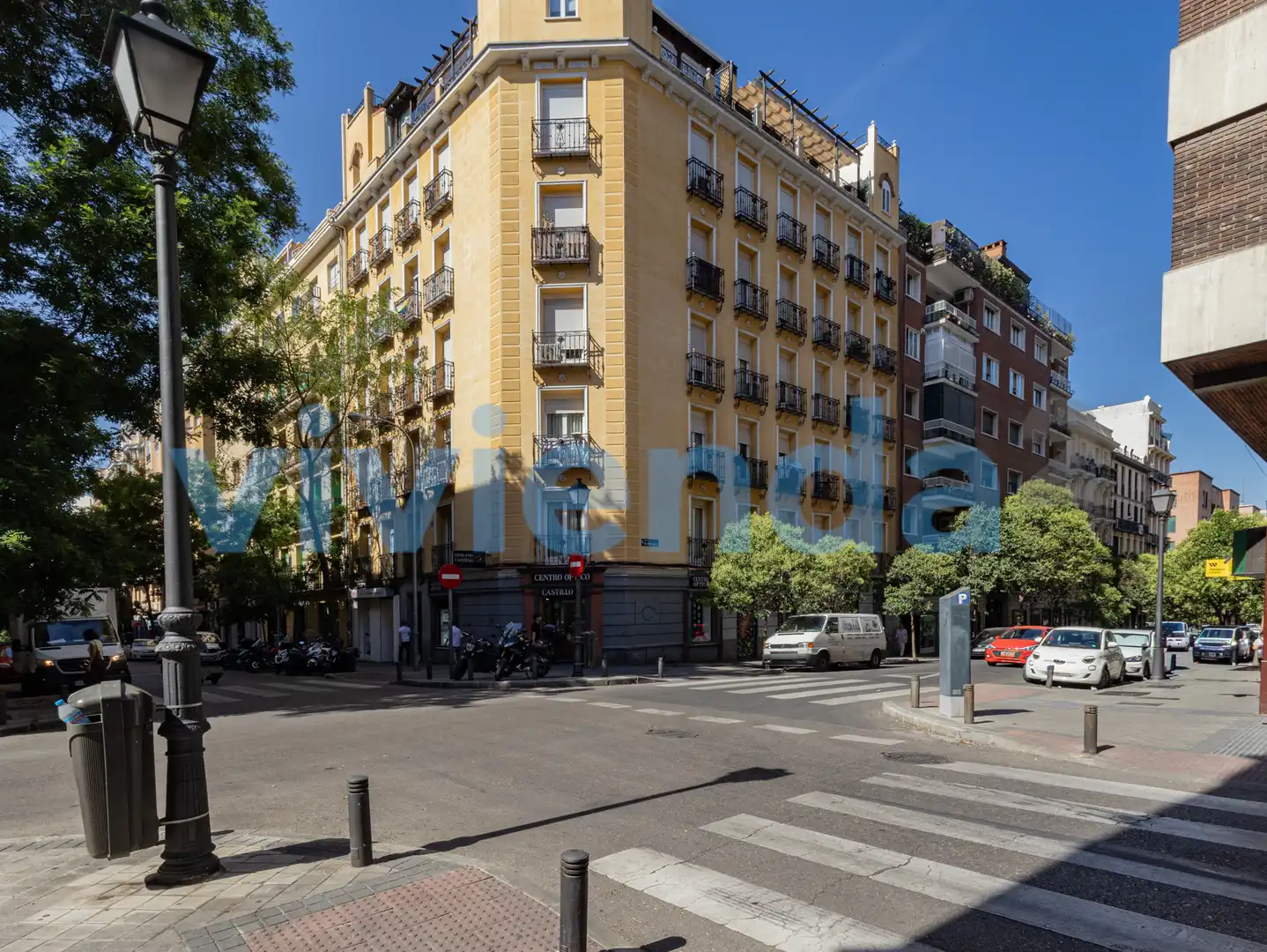 Außenansicht von Wohnung zum Verkauf in Madrid mit Heizung und Balkon