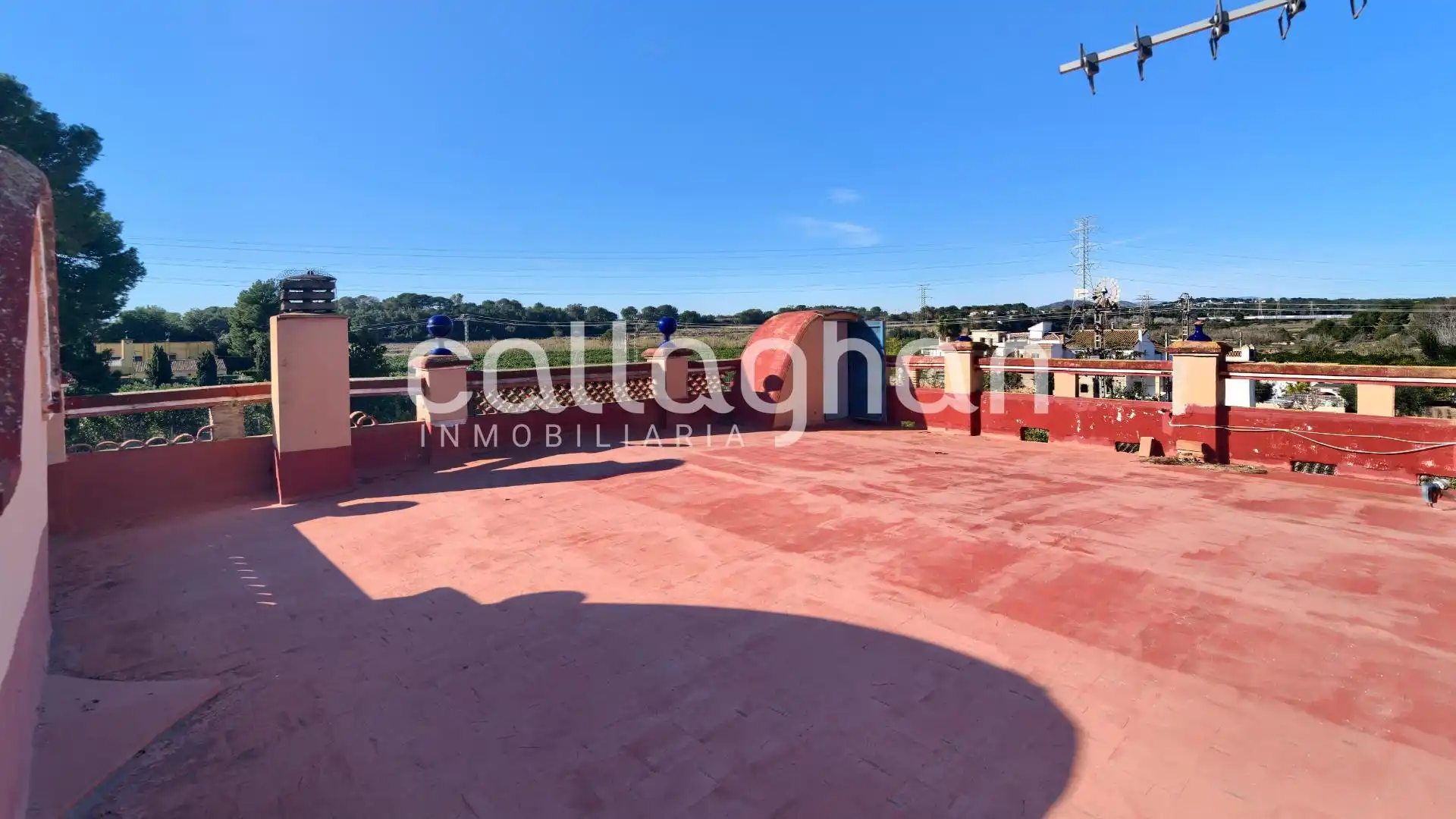 Terrassa de Casa o xalet en venda en Manises amb Aire condicionat, Calefacció i Jardí privat