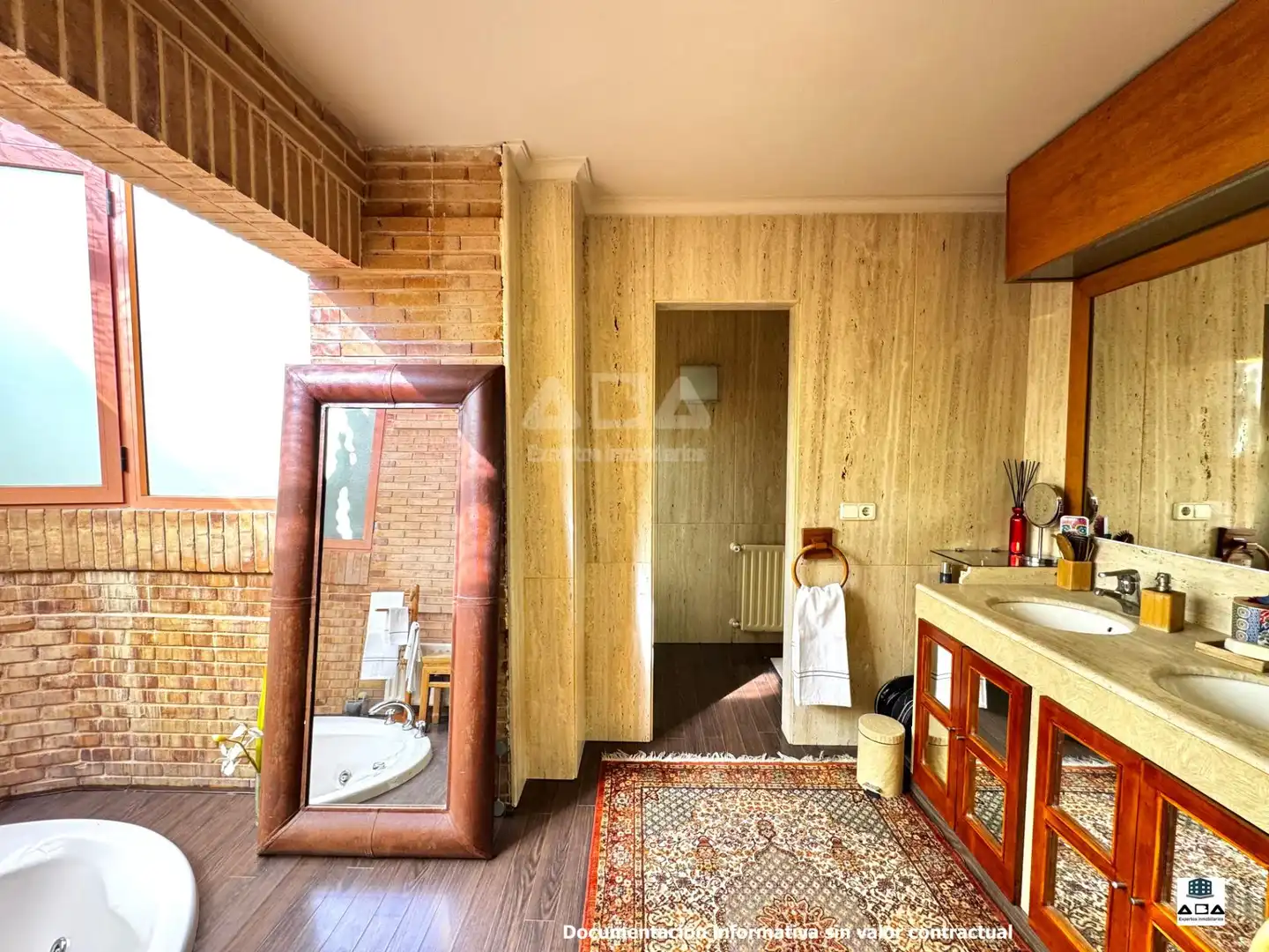 Dormitori de Casa o xalet en venda en Alicante / Alacant amb Calefacció, Jardí privat i Terrassa