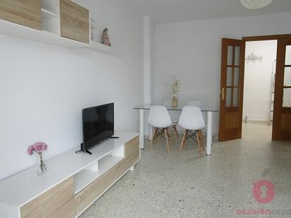 Sala d'estar de Pis en venda en  Córdoba Capital amb Aire condicionat i Terrassa