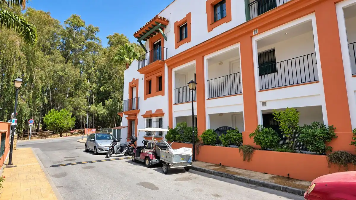 Apartment with lift for sale in Estepona Pueblo, imagen 3