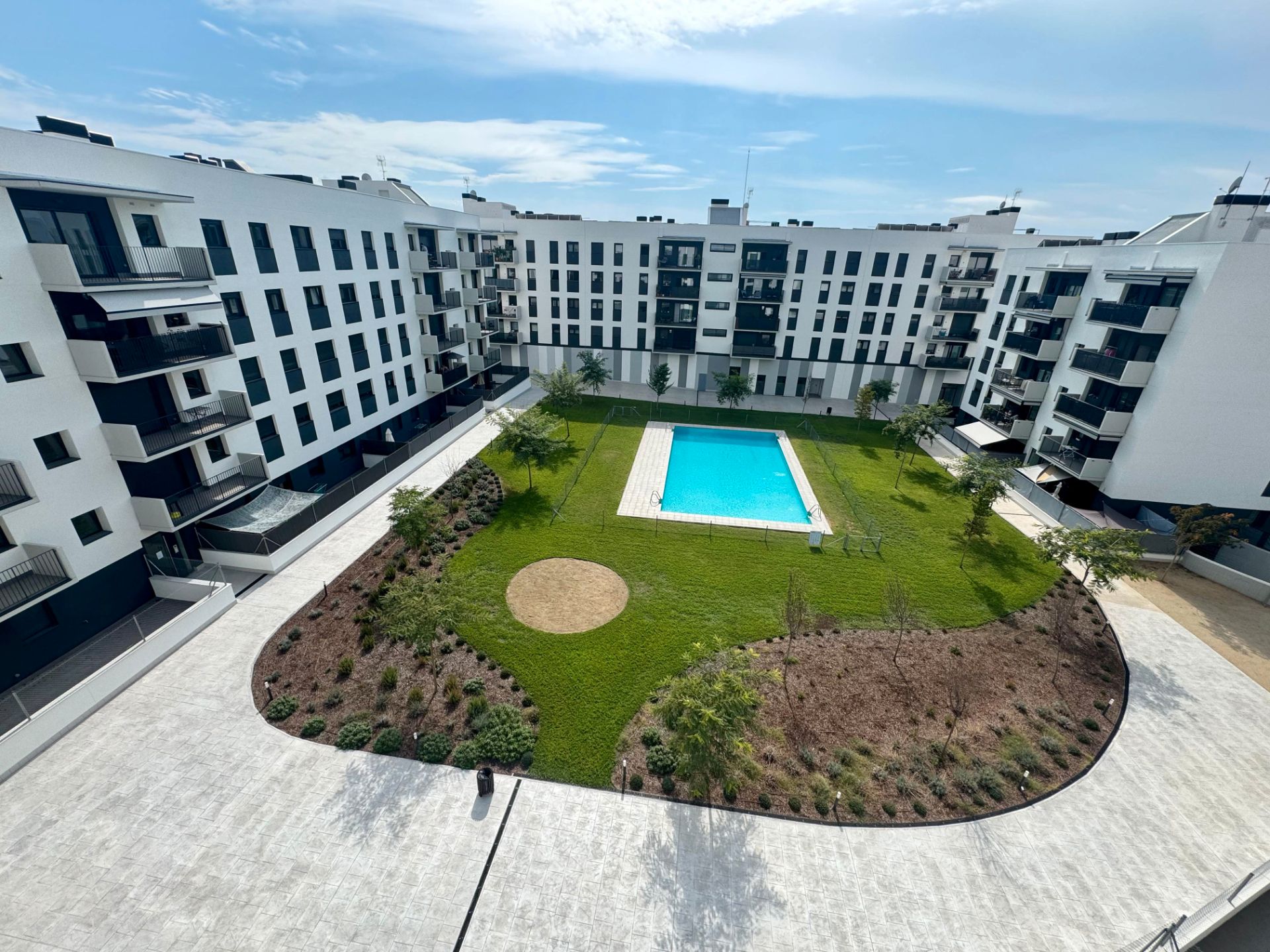 Vista exterior de Pis en venda en Sant Pere de Ribes amb Aire condicionat, Calefacció i Parquet