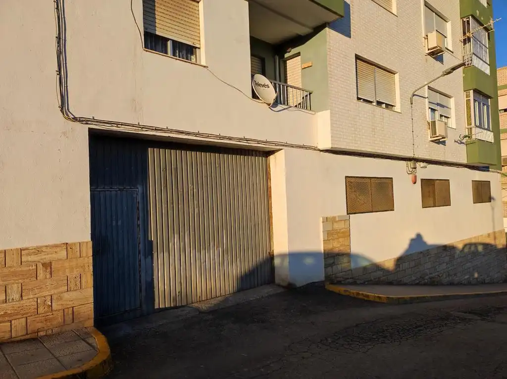 Moto en venta en Calle José Mañas, imagen 10
