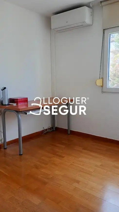 Casa o chalet de alquiler en Ronda Montmany, Pallejà