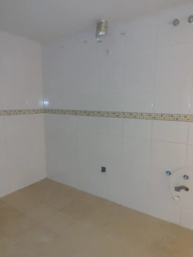 Baño de Piso en venta en Pozuelo de Calatrava con Calefacción y Balcón