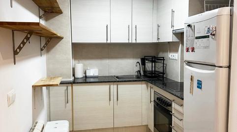 Foto 2 de Pis de lloguer a Carrer Sant Isidre, Eixample Sud – Migdia, Girona Capital