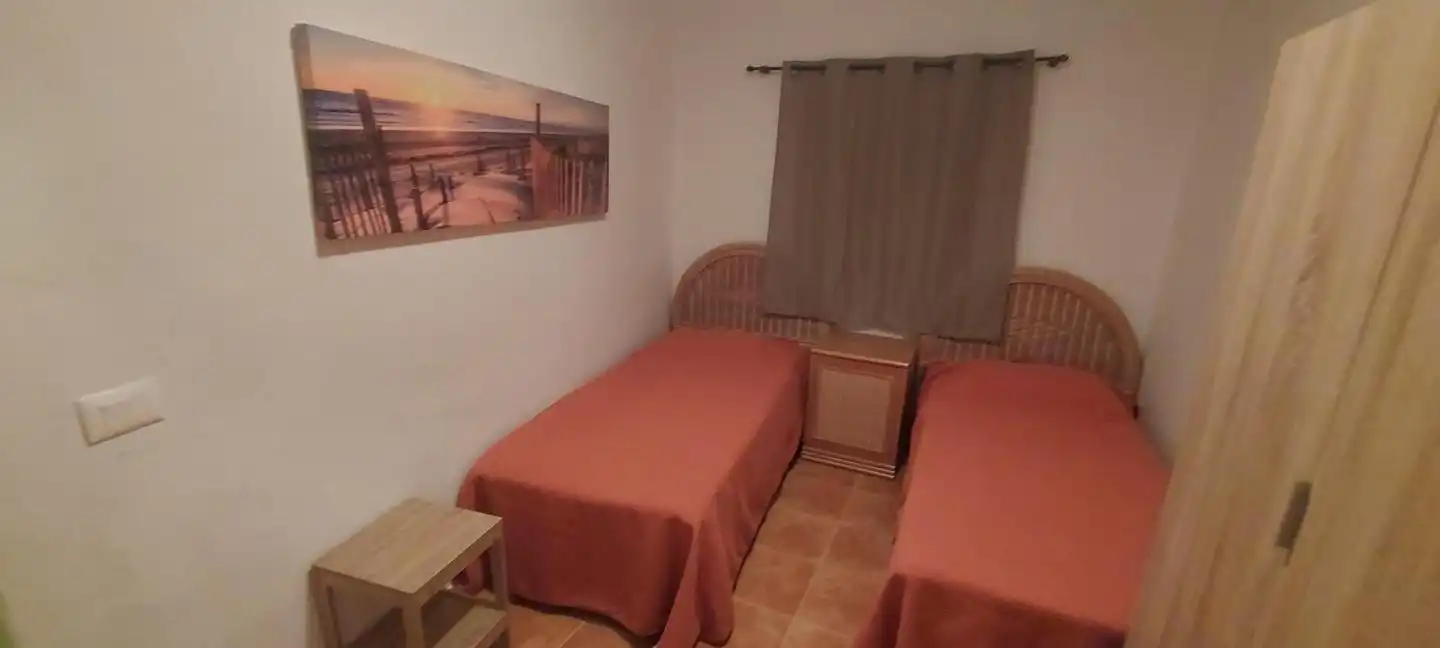 Erdgeschoss zur Miete in Los Cuervos, Granadilla de Abona ciudad