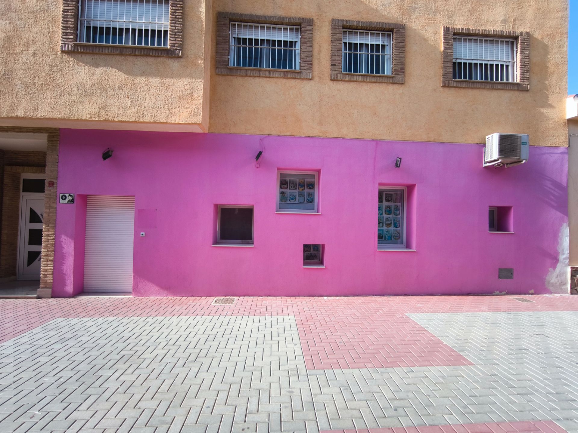Vista exterior de Local de lloguer en Cartagena amb Aire condicionat, Calefacció i Parquet