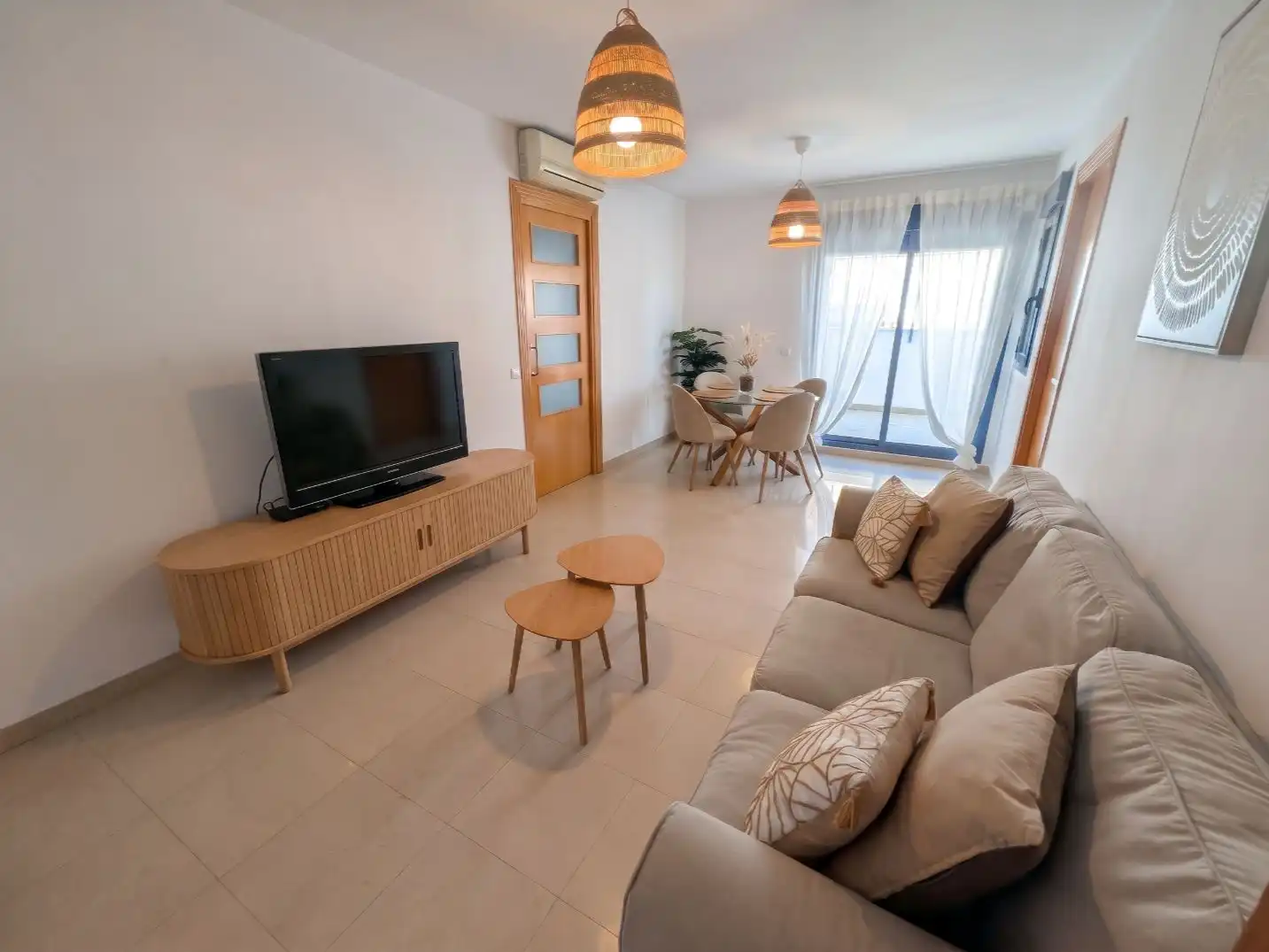 Sala d'estar de Àtic en venda en Roquetas de Mar amb Aire condicionat, Terrassa i Piscina