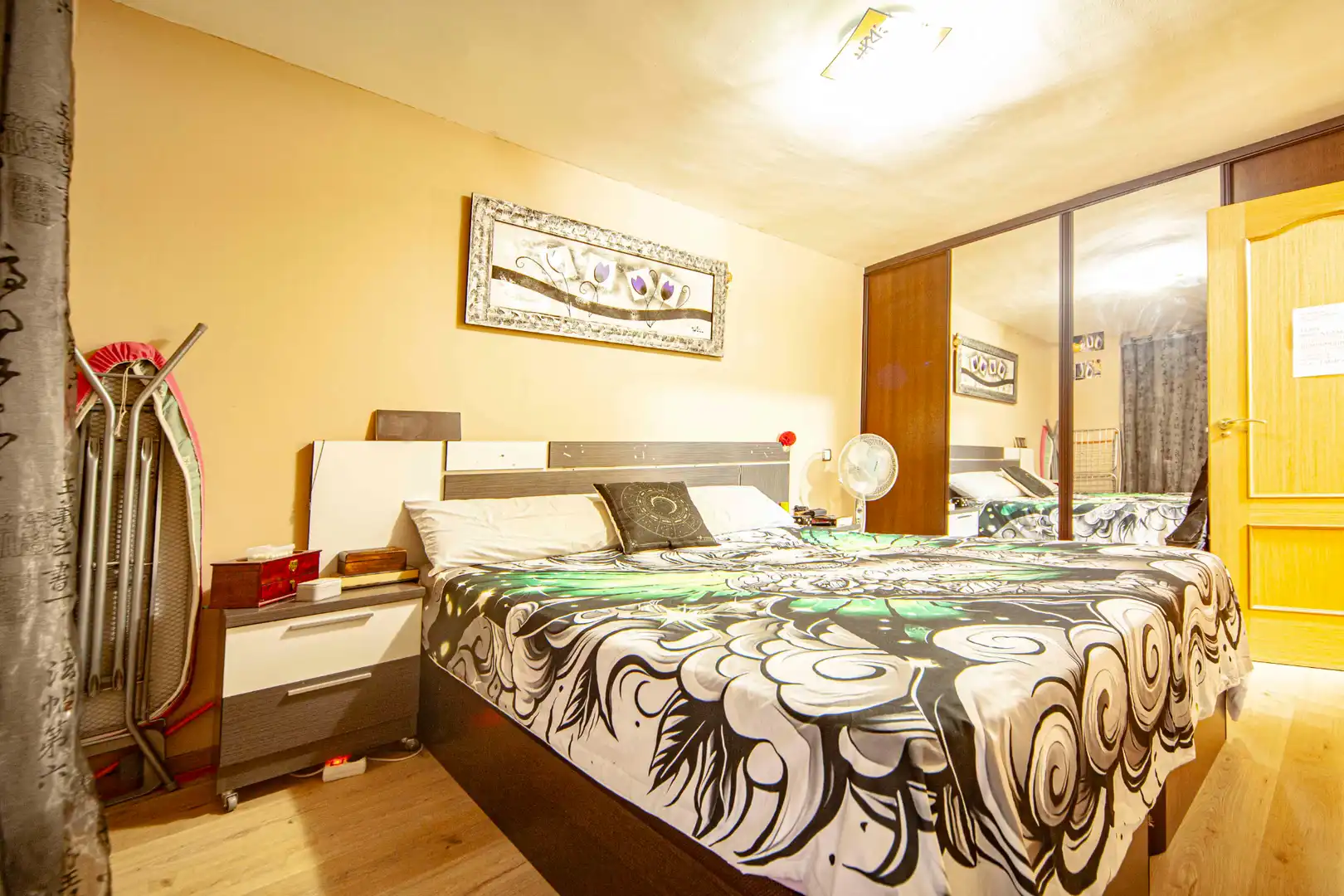 Bedroom of Flat for sale in Madrid  with Air Conditioner, Heating and Parquet flooring