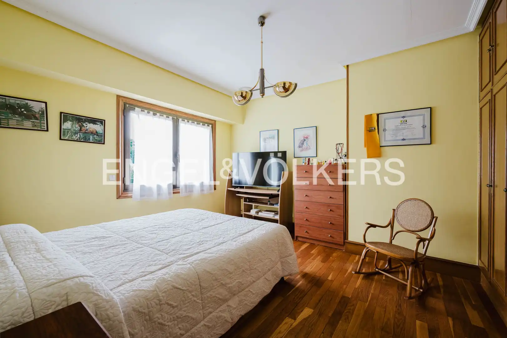Bedroom of Houses for sale in Donostia - San Sebastián   with Air Conditioner, Heating and Private garden
