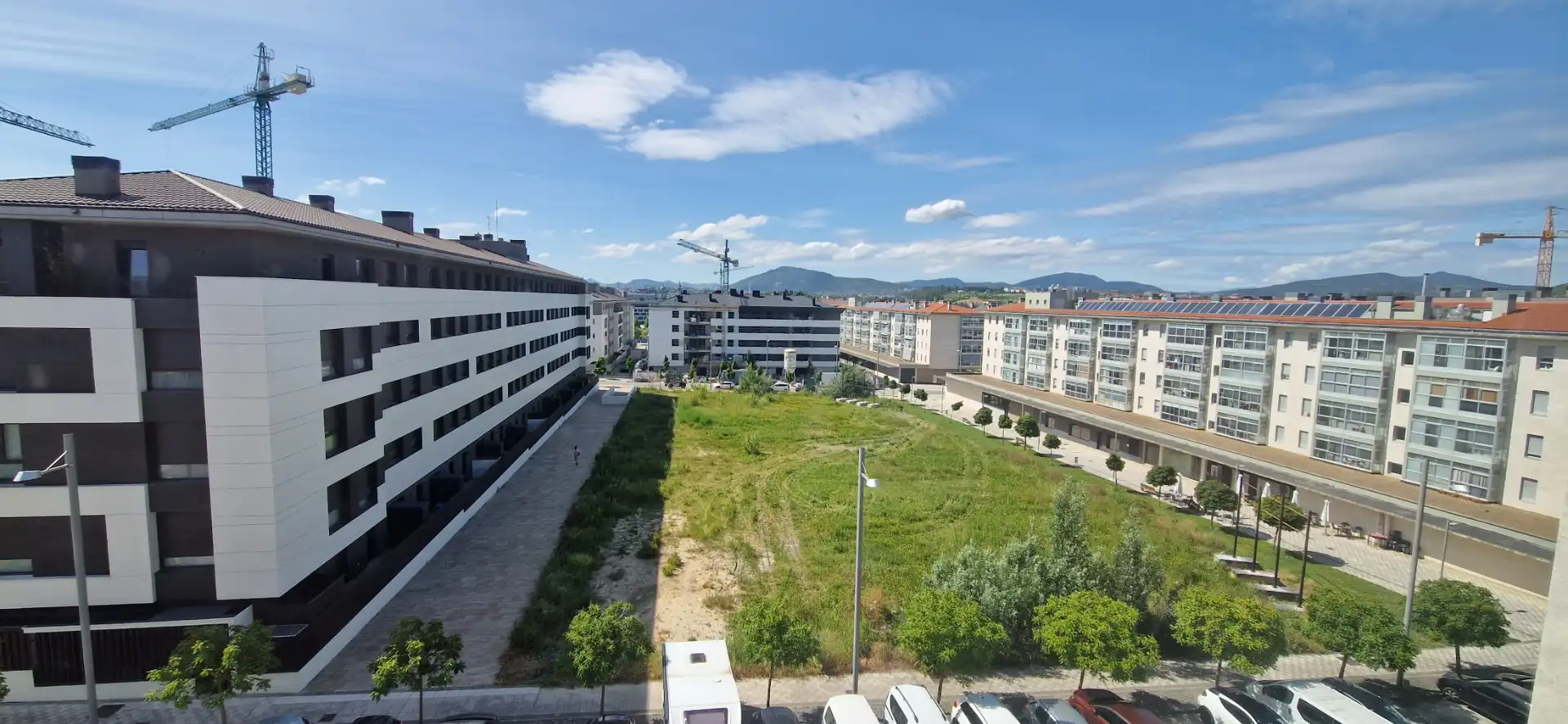 Piso en venta en Aranguren con Calefacción, Parquet y Trastero