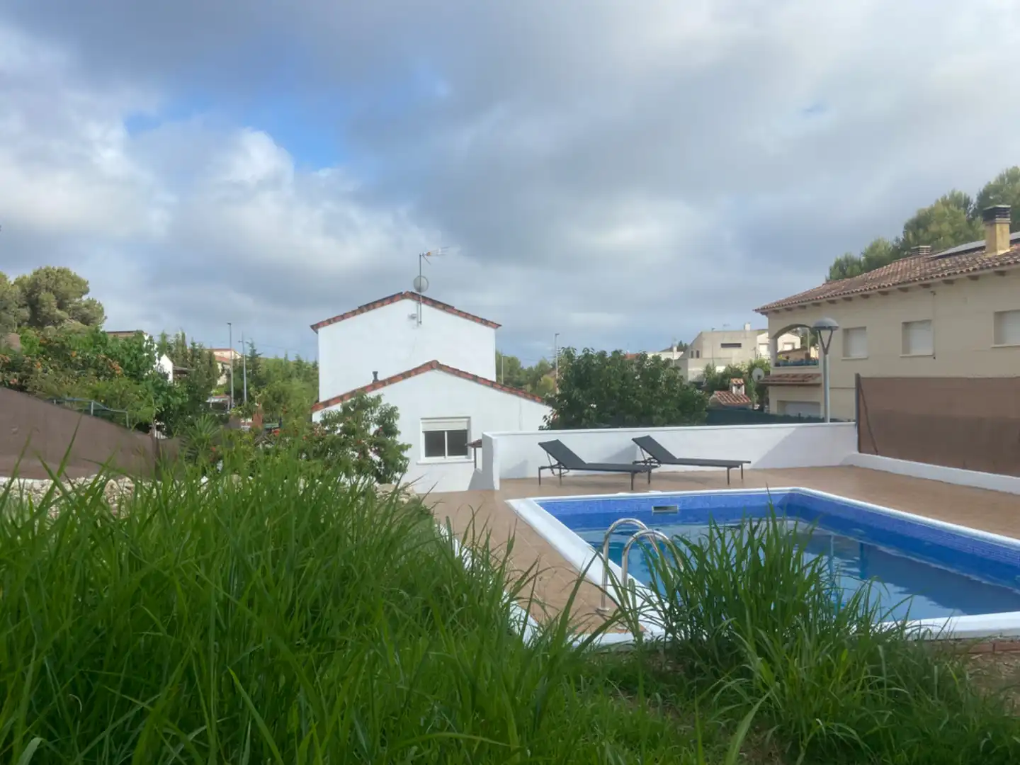Vista exterior de Casa o chalet en venta en Calafell con Aire acondicionado, Calefacción y Jardín privado