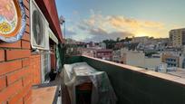 Exterior view of Attic for sale in  Barcelona Capital  with Air Conditioner and Balcony