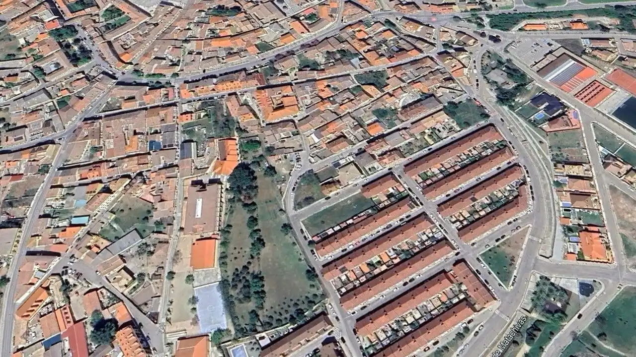 Wohnbaugrundstück zum Verkauf in Calle Del Longar, imagen 4