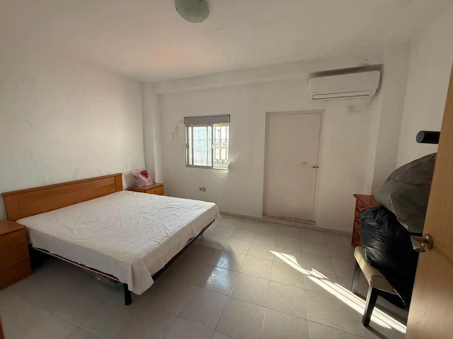 Dormitori de Casa o xalet en venda en Morón de la Frontera