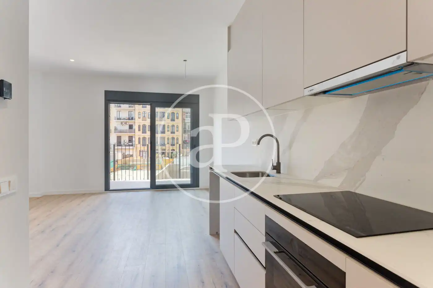 Kitchen of Flat for sale in Barcelona  with Air Conditioner, Heating and Terrace
